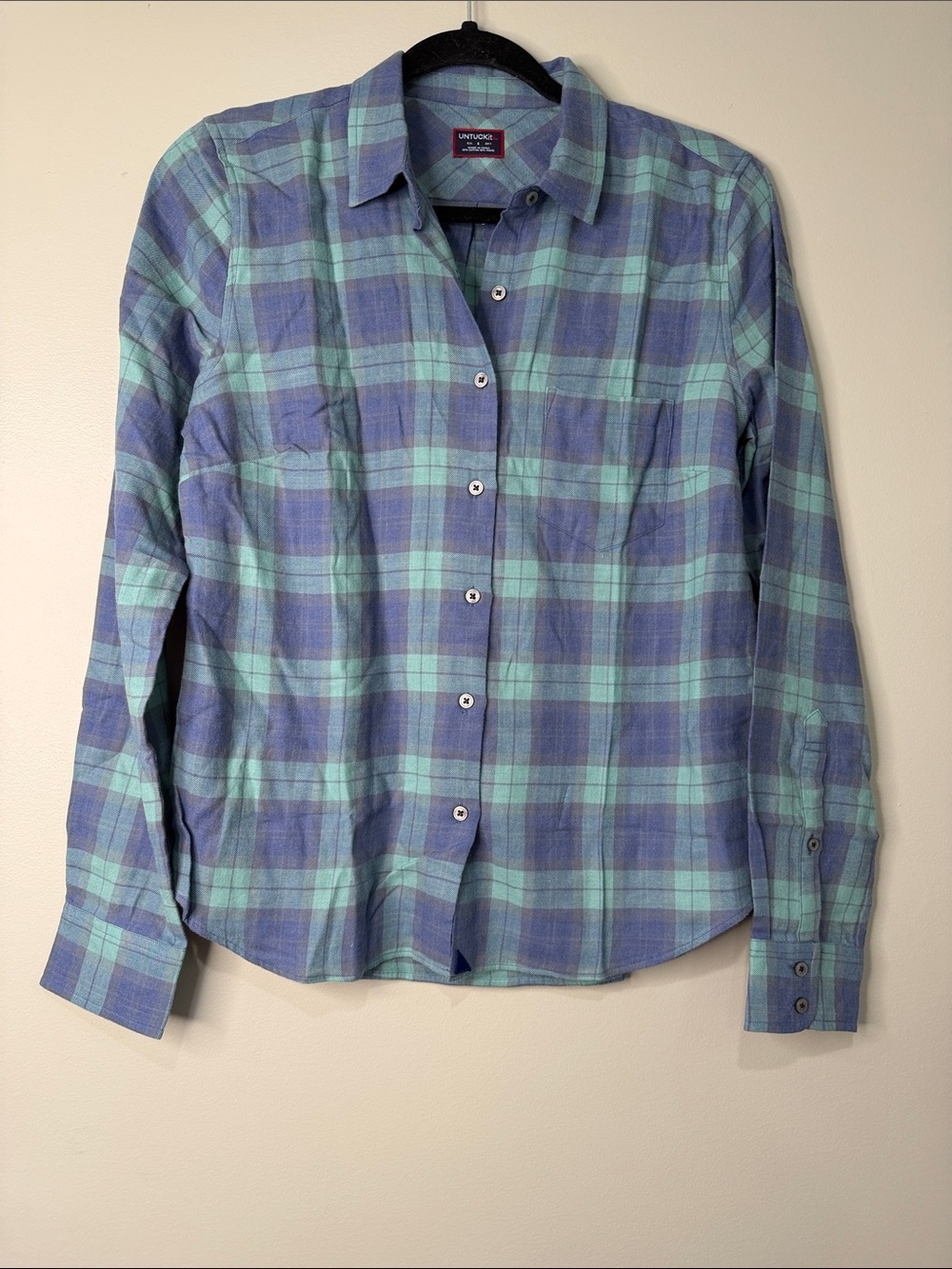 Untuckit Soft Plaid Button-Up Shirt in Teal & Blue Women’s 4 - Picture 3 of 7
